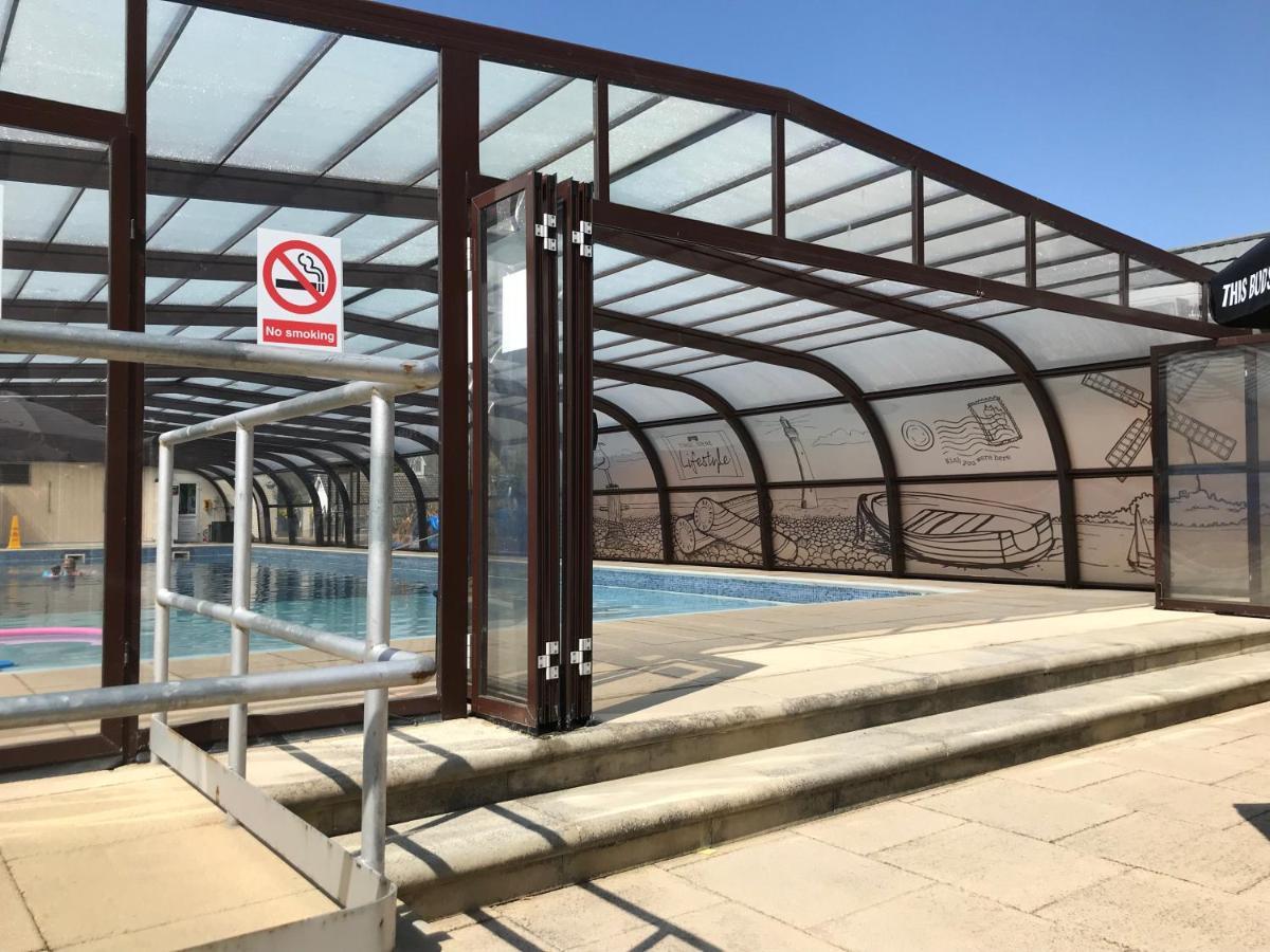 Corton Villas Lowestoft Bagian luar foto