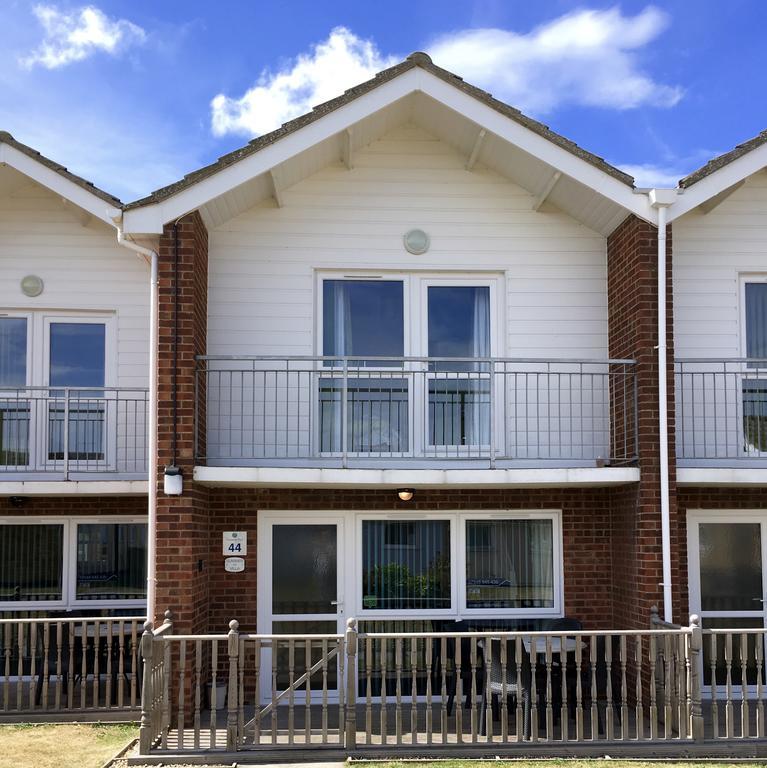 Corton Villas Lowestoft Bagian luar foto